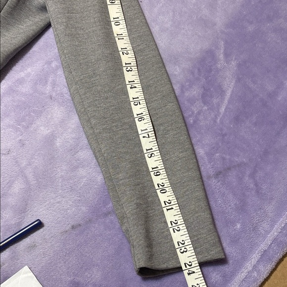 H&M Women's Light Gray Suit Jacket - Picture 8 of 12